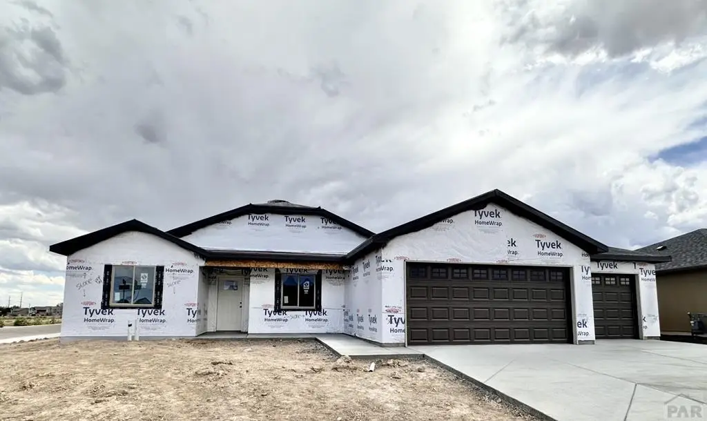 5401 Darter Ct, Pueblo, CO 81008 - #1
