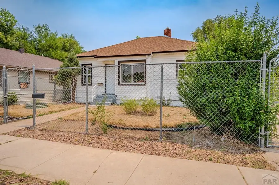 736 Jackson St, Pueblo, CO 81004 - #2