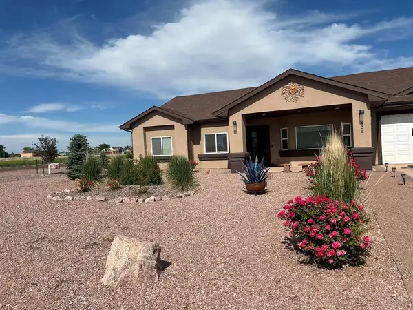 606 S Calaveras Dr, Pueblo West, CO 81007