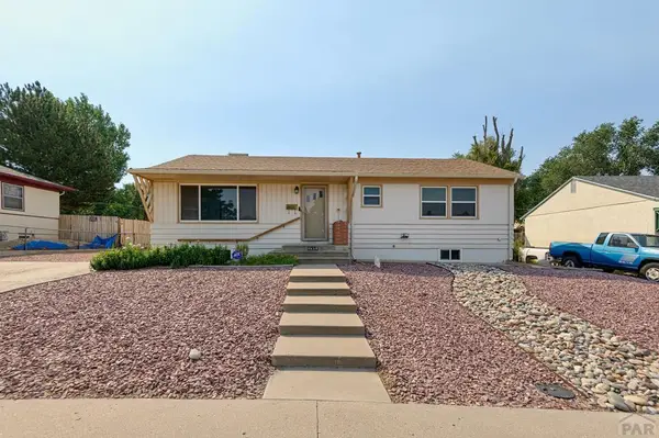 1810 Comanche Rd, Pueblo, CO 81001