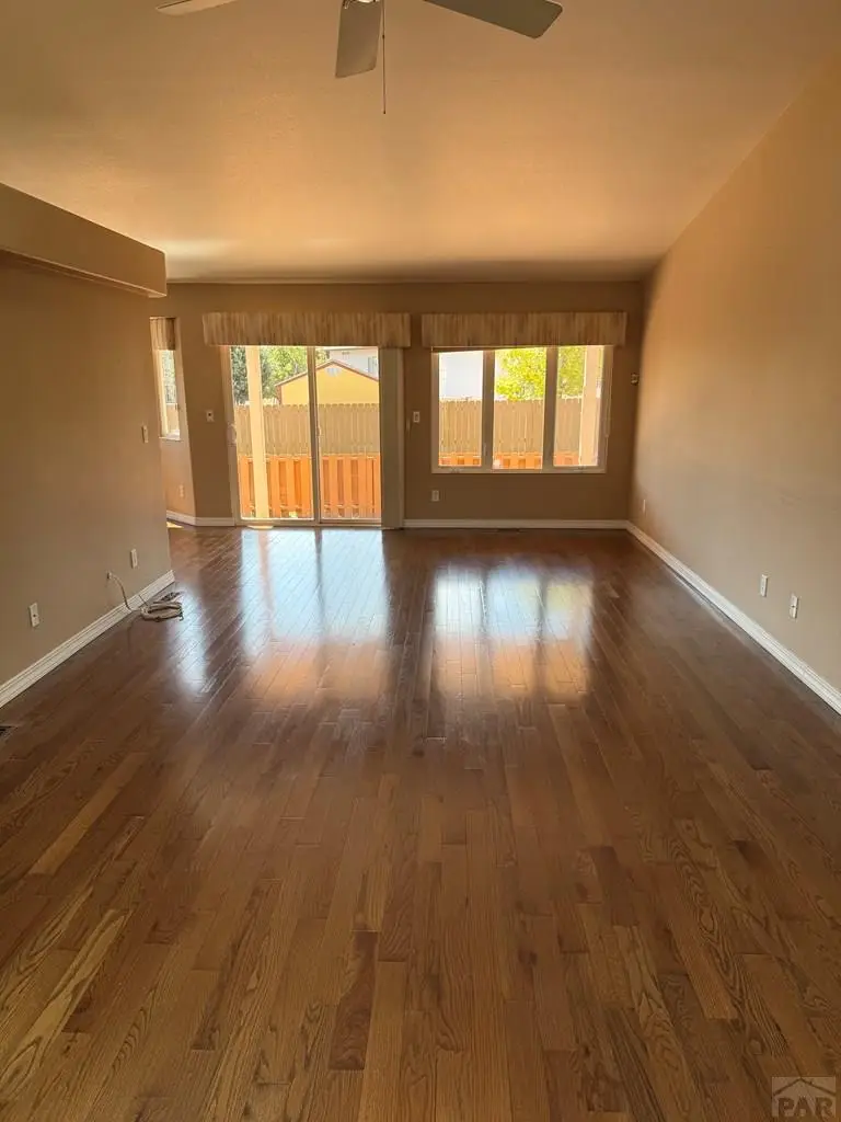 1925 Kingsroyal Blvd #P, Pueblo, CO 81005 - #2