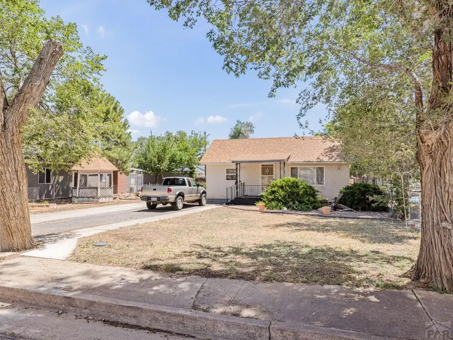 1636 Jackson St, Pueblo, CO 81004 - #2