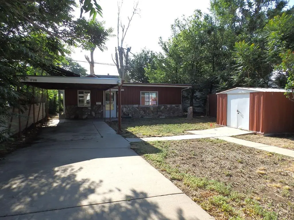 1708 Claremont Ave, Pueblo, CO 81004 - #1