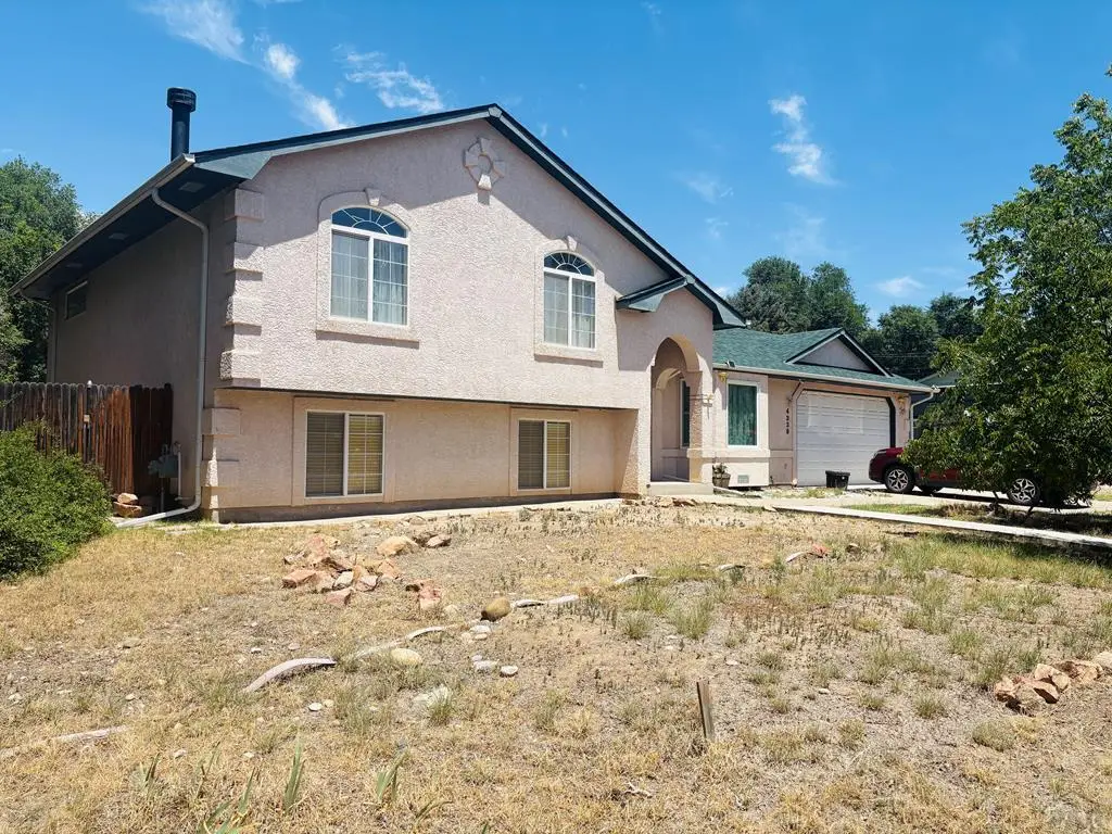 4339 Goodnight Ave, Pueblo, CO 81005 - #1