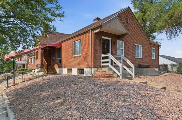 1217 N Greenwood St, Pueblo, CO 81003