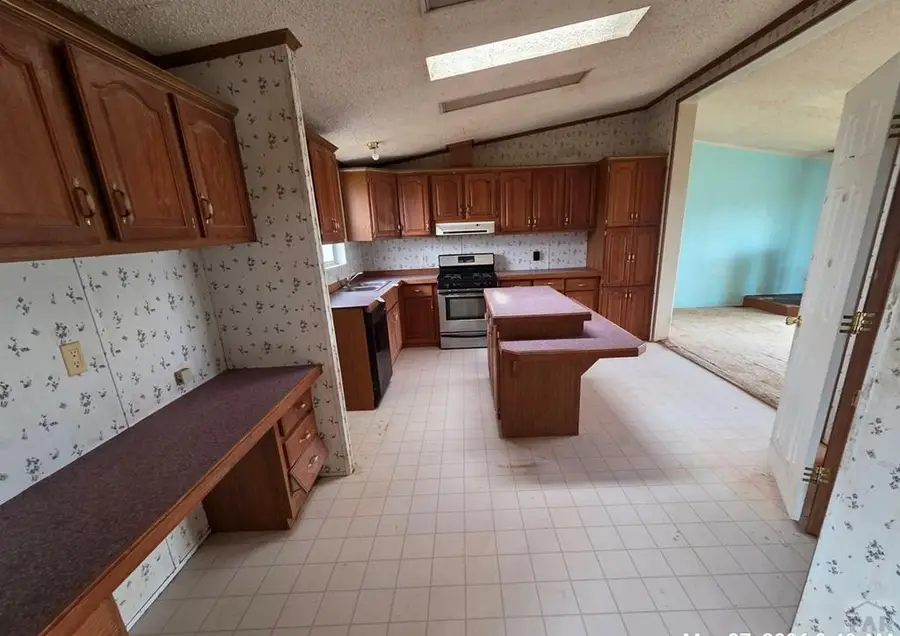 1864 Newton Rd, Pueblo, CO 81005 - #2