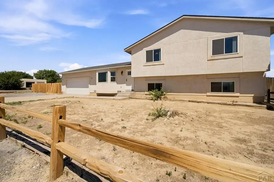 211 E Abarr Dr, Pueblo, CO 81007 - #2