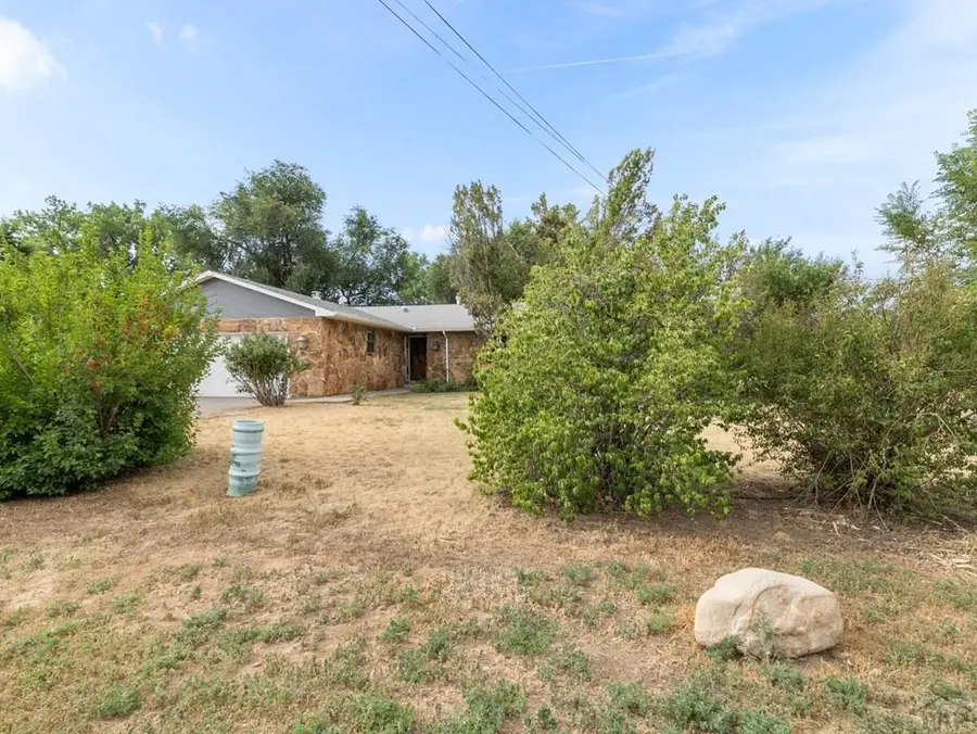1636 Elm Ave, Canon City, CO 81212 - #3