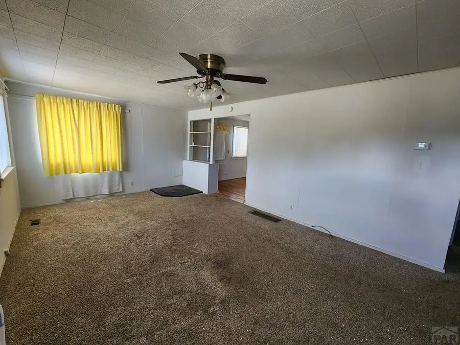 1013 Grand Ave, Canon City, CO 81212 - #2