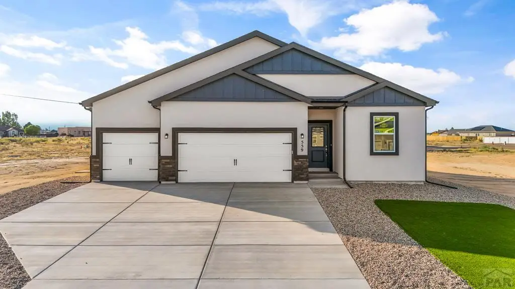 559 E Bayview Dr, Pueblo West, CO 81007 - #1