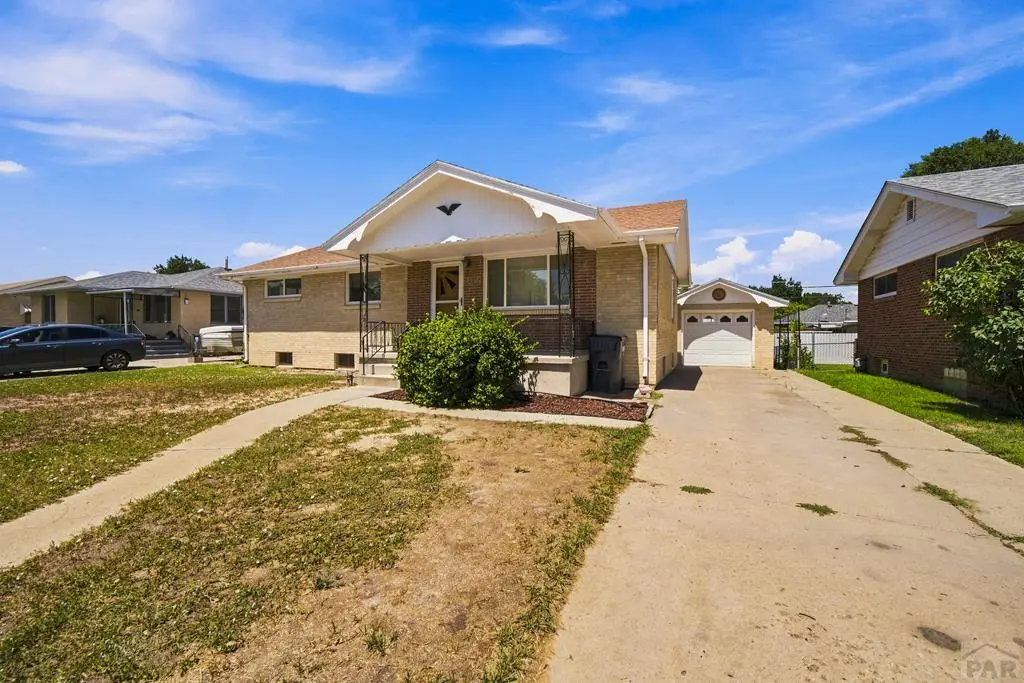 3005 Royal Ave, Pueblo, CO 81005 - #1