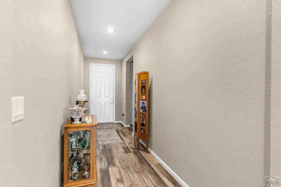 3401 Bella Luna Dr, Pueblo, CO 81001 - #2