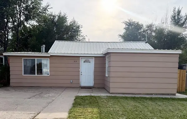313 N 1st St, Lamar, CO 81052