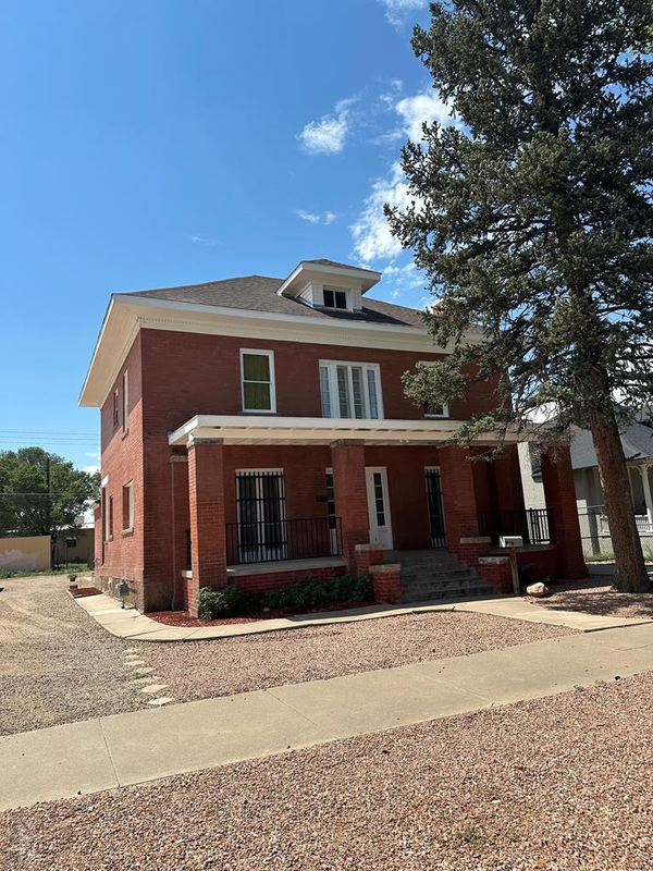 1725 Lake Ave, Pueblo, CO 81004