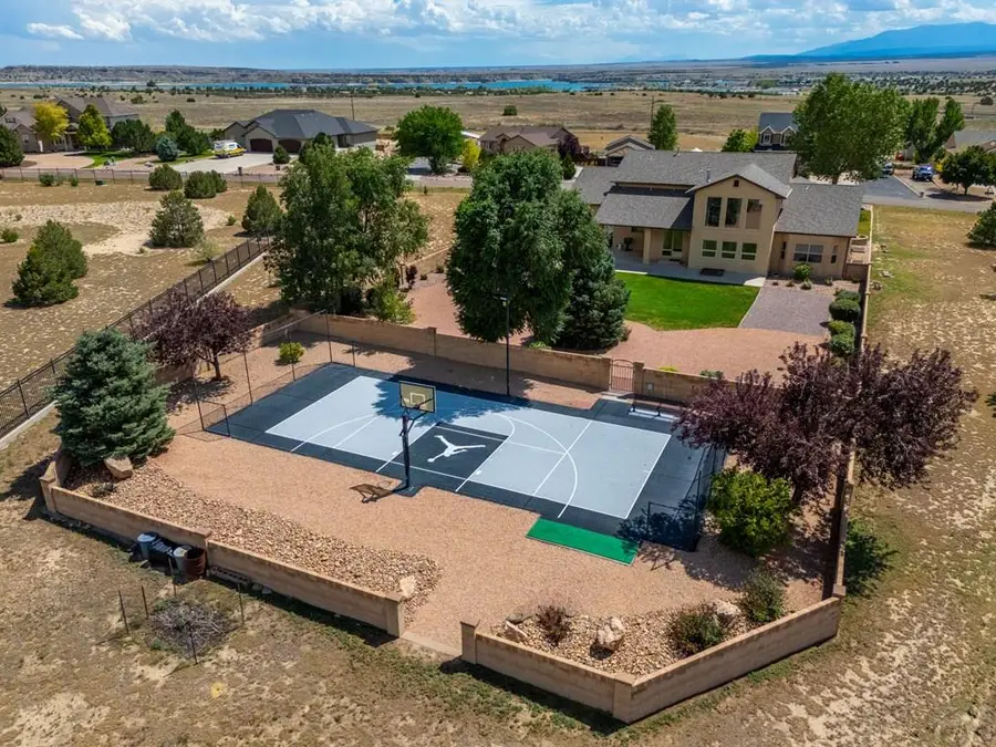 491 W Winterhaven Dr, Pueblo West, CO 81007 - #3