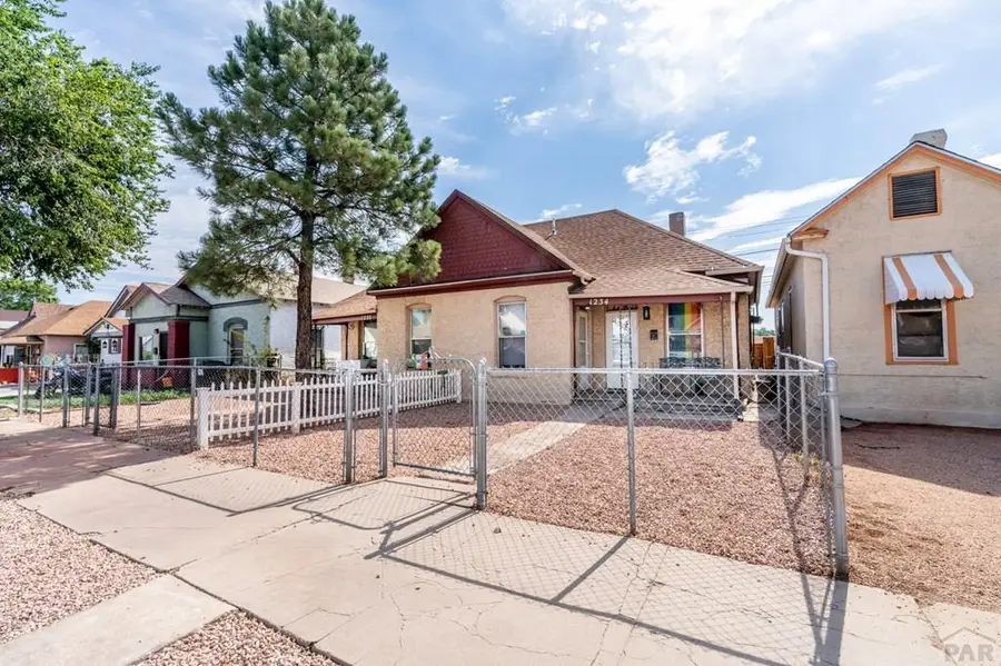 1232 Elm St, Pueblo, CO 81004 - #2