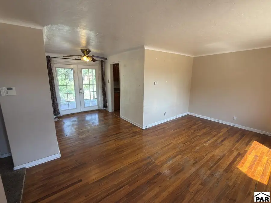 1819 Carteret Ave, Pueblo, CO 81004 - #2