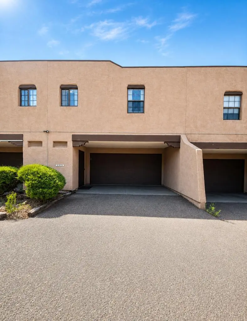 1921 Mohawk Rd, Pueblo, CO 81001 - #1