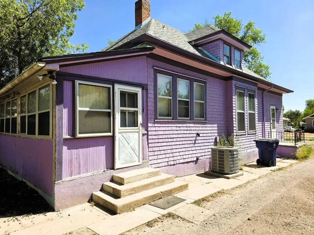 1917 Court St, Pueblo, CO 81003 - #1