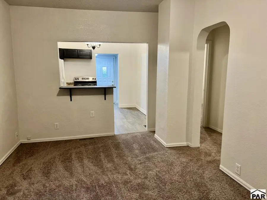 1215 E 5th St, Pueblo, CO 81001 - #3