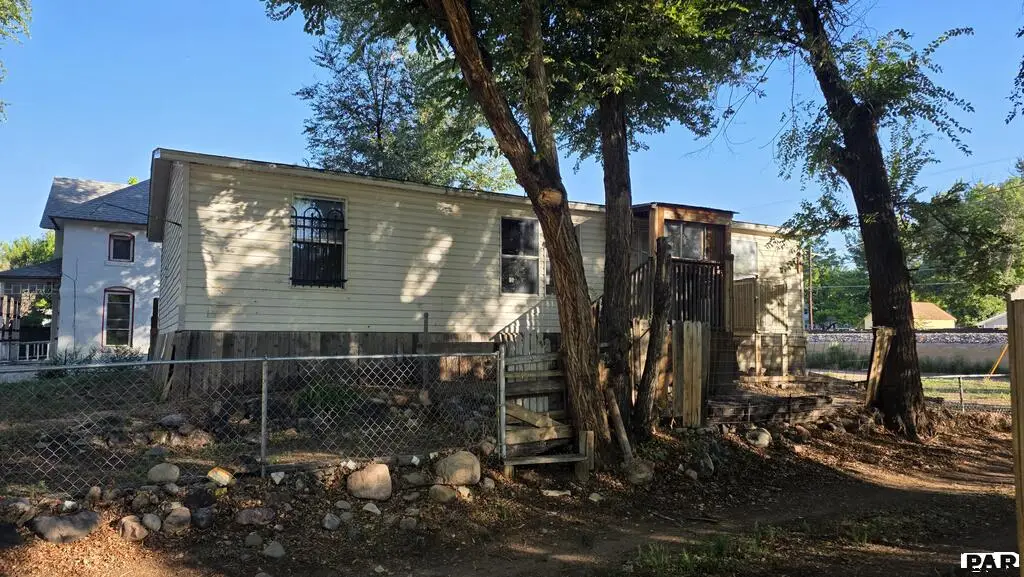 904 W 1st St, Florence, CO 81226 - #1