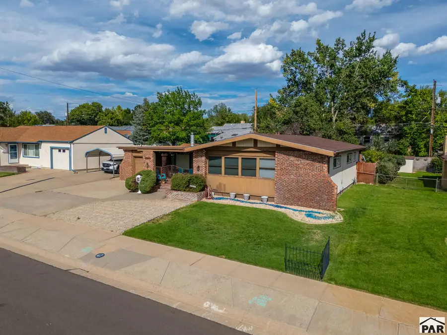 1518 Lexington Rd, Pueblo, CO 81001 - #2