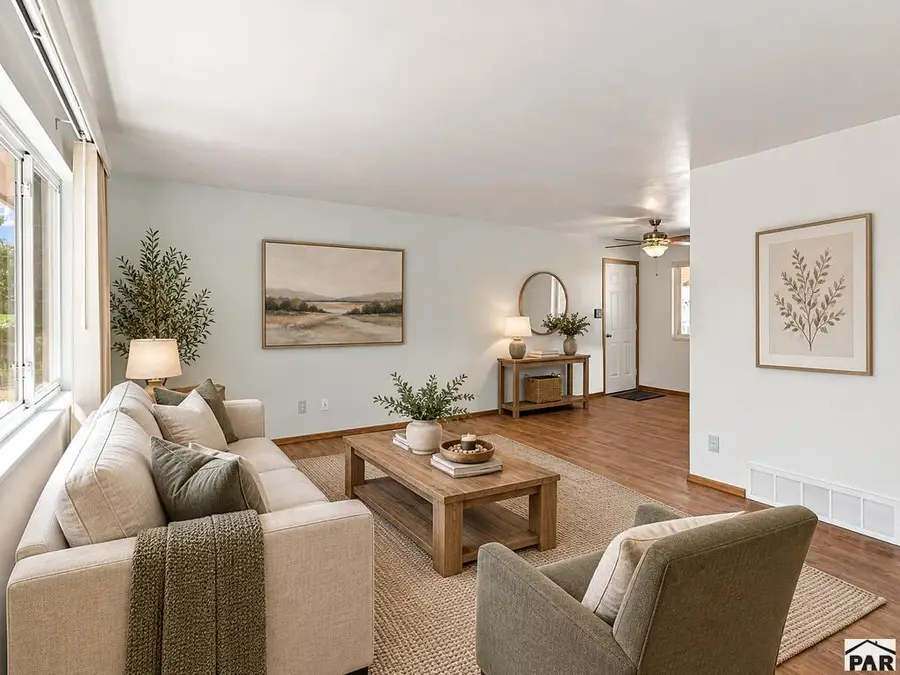 540 Starlite Dr, Pueblo, CO 81005 - #2