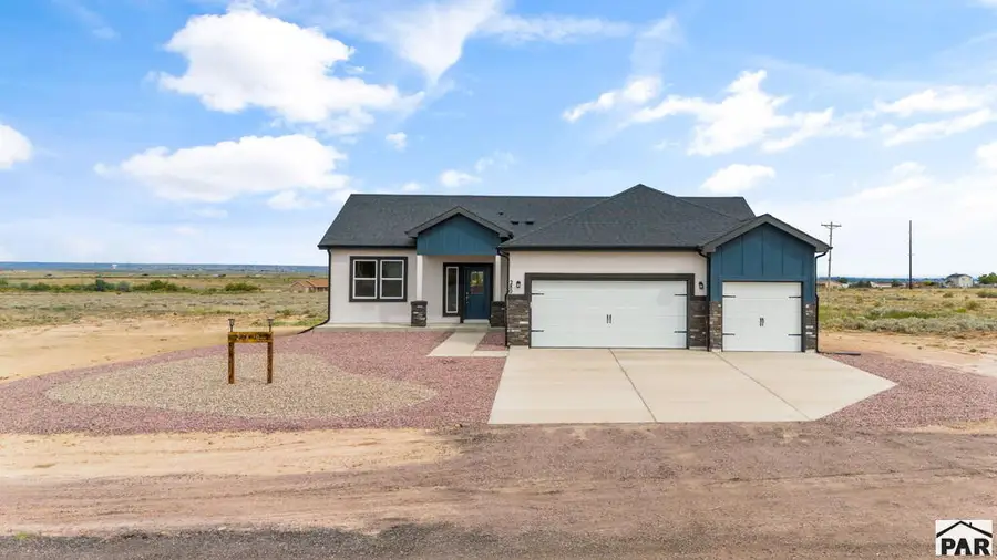 280 S Meriweather Dr, Pueblo West, CO 81007 - #2