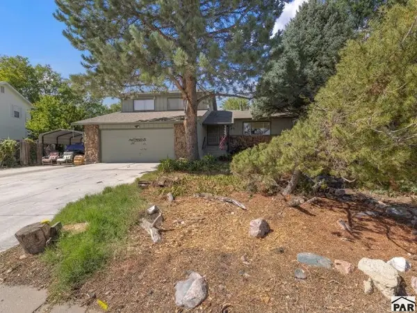 103 Starlite Dr, Pueblo, CO 81005