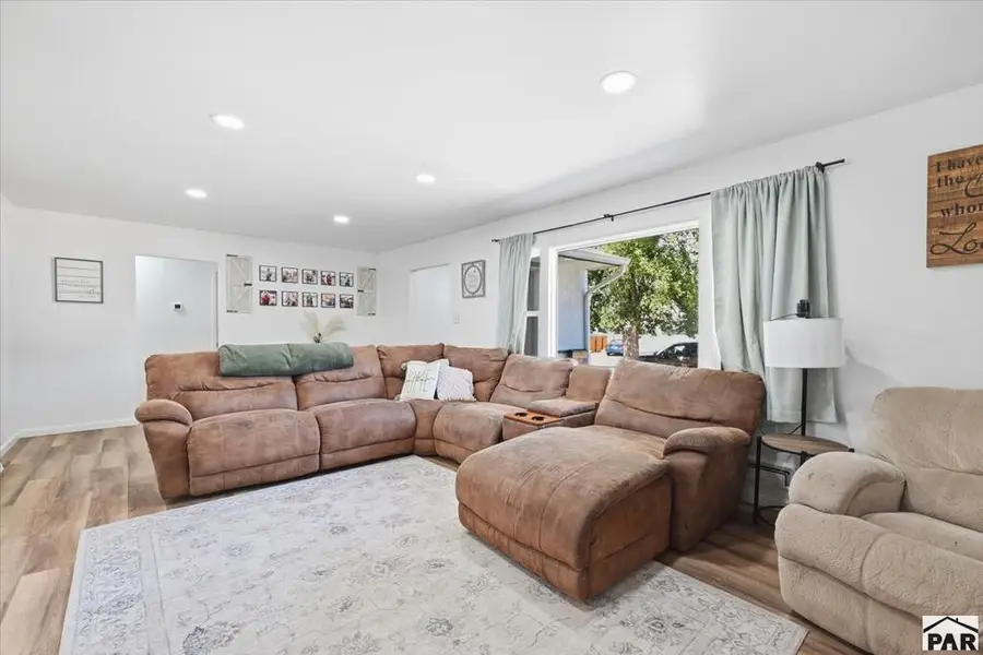 909 Alexander Circle, Pueblo, CO 81001 - #2