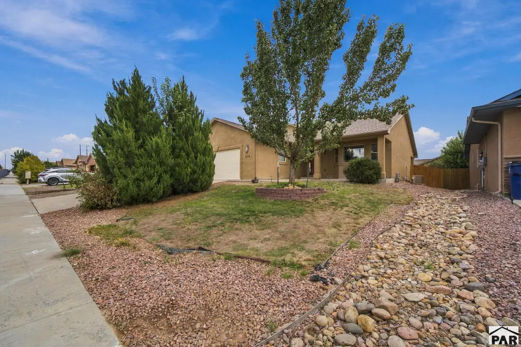 2308 Crestwood Ln, Pueblo, CO 81008 - #1