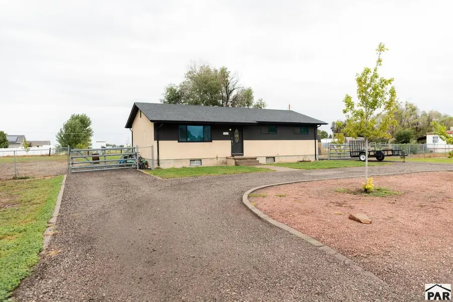 1010 36 1/2 Ln, Pueblo, CO 81006 - #2