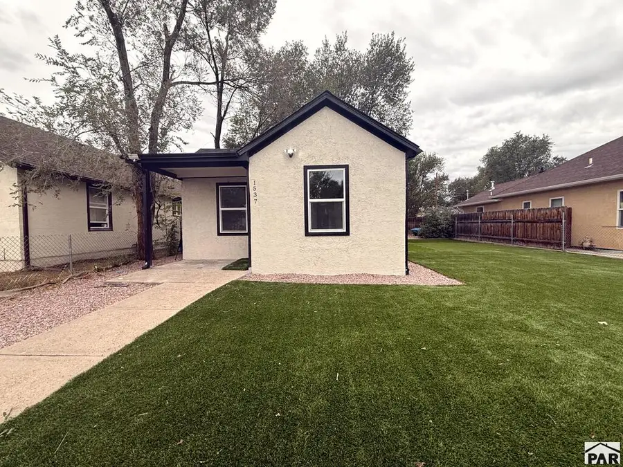 1537 Cypress St, Pueblo, CO 81004 - #3