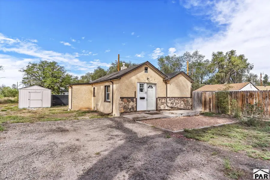 2831 Cedar St, Pueblo, CO 81004 - #2