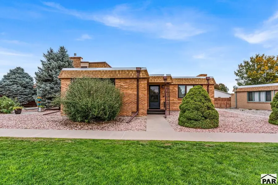46 Regency Blvd #J, Pueblo, CO 81005 - #2