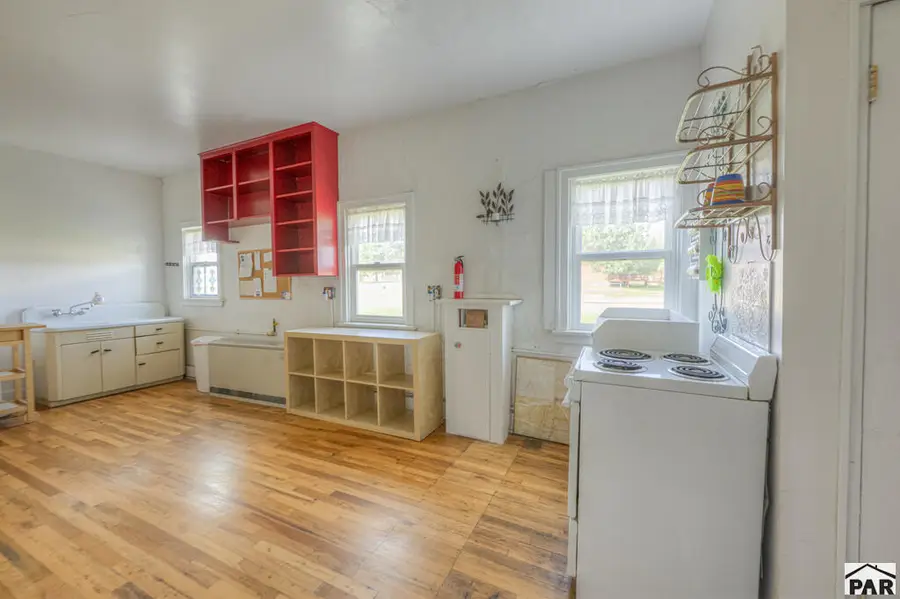 300 E 5th St, Walsenburg, CO 81089 - #2