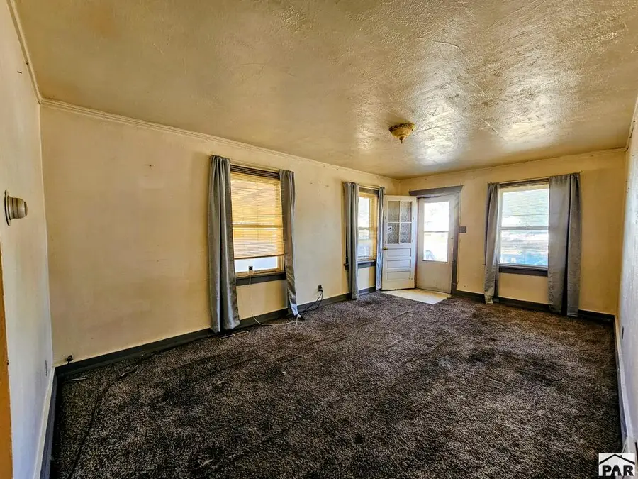 1810 E 10th St, Pueblo, CO 81001 - #3