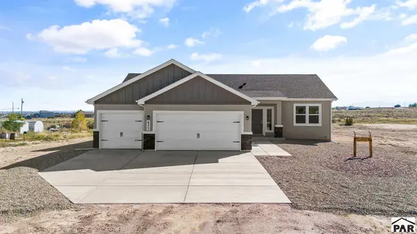 832 E Loma Dr, Pueblo West, CO 81007