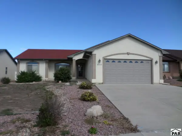 2315 Meadowlark Ln, Pueblo, CO 81008