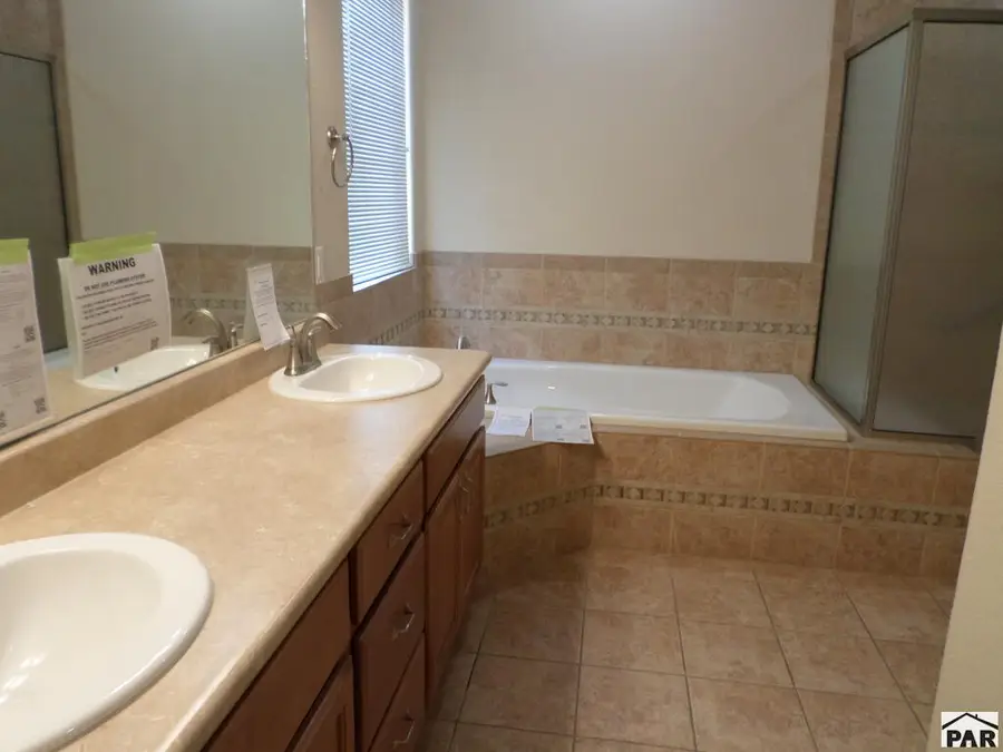 2315 Meadowlark Ln, Pueblo, CO 81008 - #2