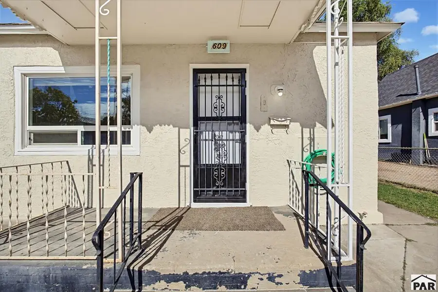 609 E 3rd St, Pueblo, CO 81001 - #2