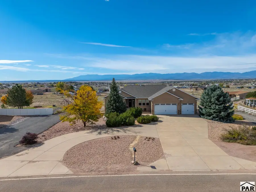 1436 W Carrizo Springs Ave, Pueblo West, CO 81007 - #2