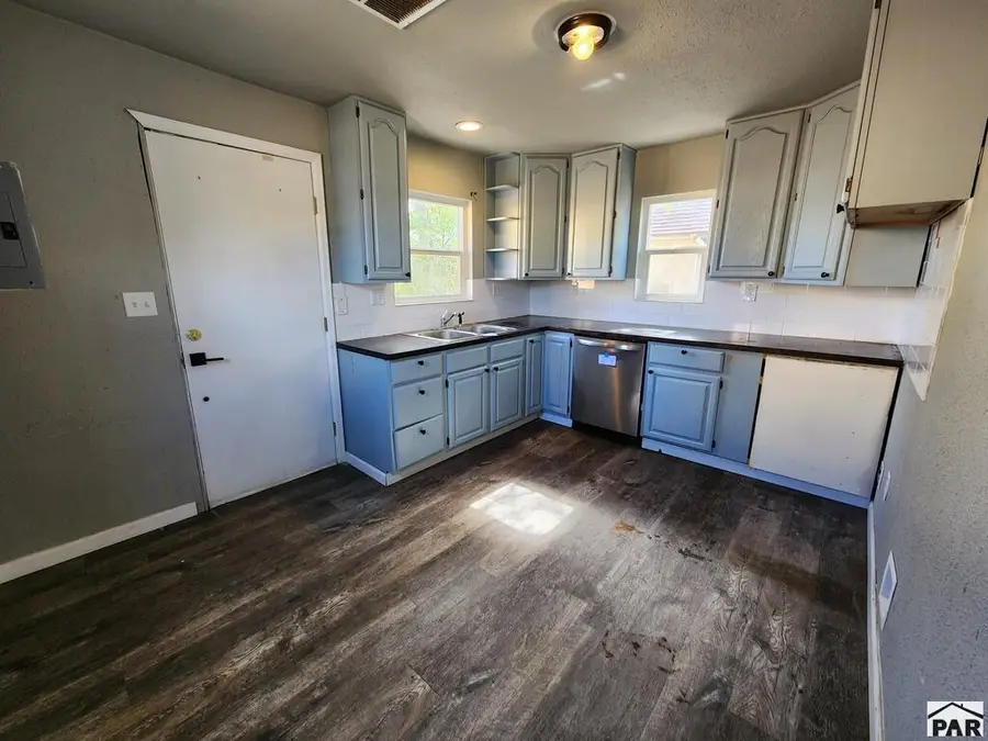 1220 Egan Ave, Pueblo, CO 81006 - #2