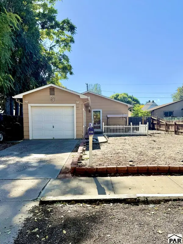 320 E 5th St, Florence, CO 81226