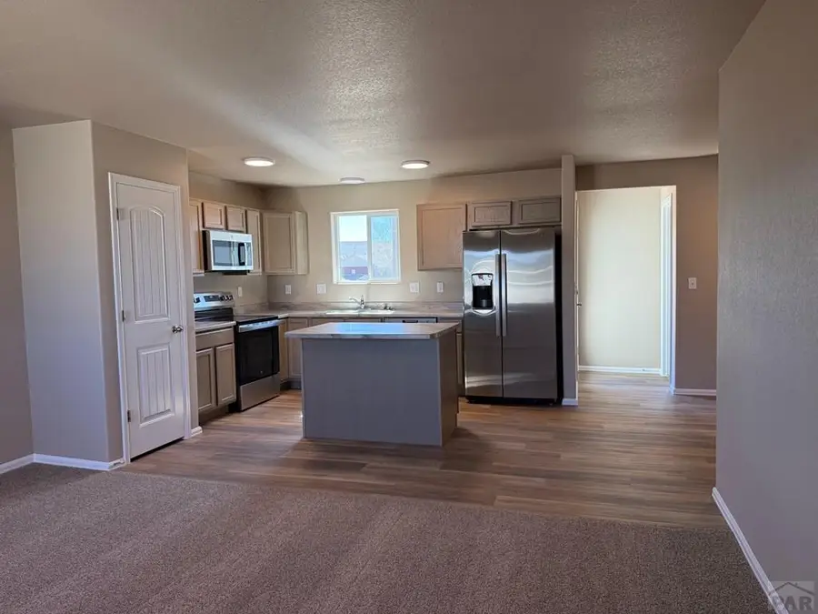 5204 Whistler Dr, Pueblo, CO 81008 - #2
