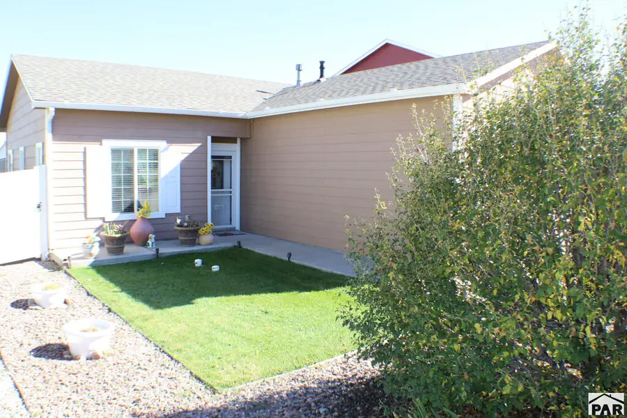 2041 Oneal Ave, Pueblo, CO 81004 - #2