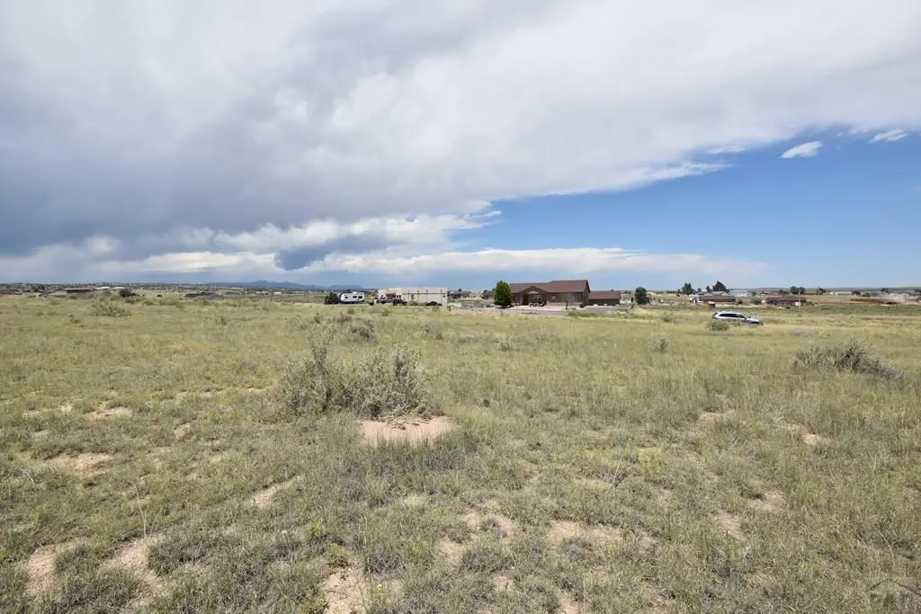 1471 N Bowen Dr, Pueblo, CO 81007 - #1