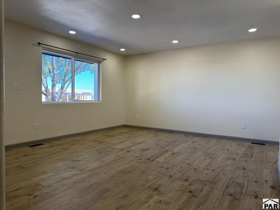 686 E Clarion Dr, Pueblo West, CO 81007 - #3