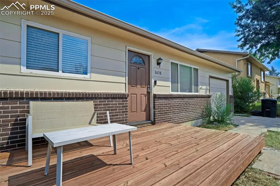 3658 Darkwood Place, Colorado Springs, CO 80910 - Image #3