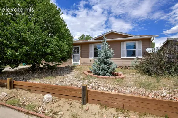 6830 Parkridge Court, Colorado Springs, CO 80915